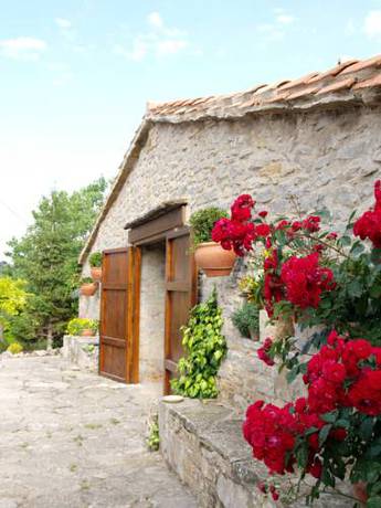 Imagen de los exteriores del Casa Rural Torre Gargallo. Foto 6
