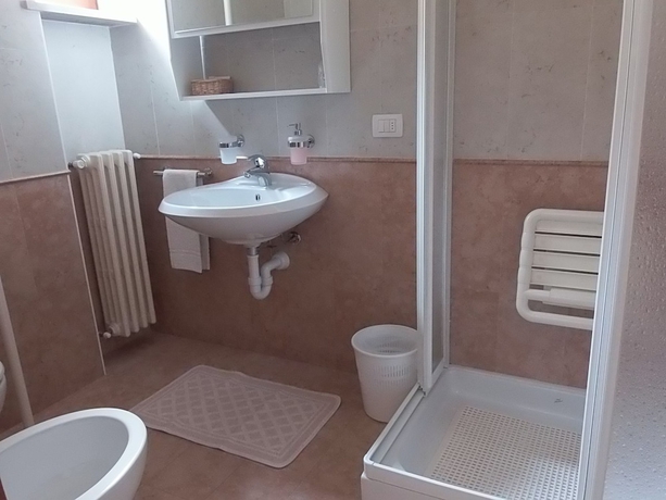 Imagen de la habitación del Casa Vacanza Casa del Padre G. Nascimbeni. Foto 18