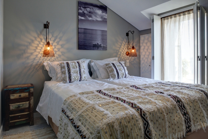 Imagen de la habitación del Casa da Pra&ccedil;a Guesthouse Sesimbra. Foto 5