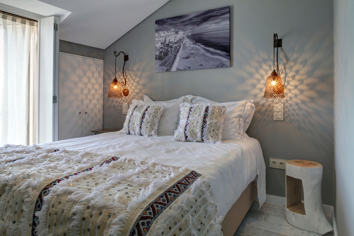 Imagen de la habitación del Casa da Pra&ccedil;a Guesthouse Sesimbra. Foto 11