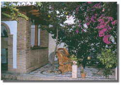 Imagen de los exteriores del Casa del Aljarife. Foto 5