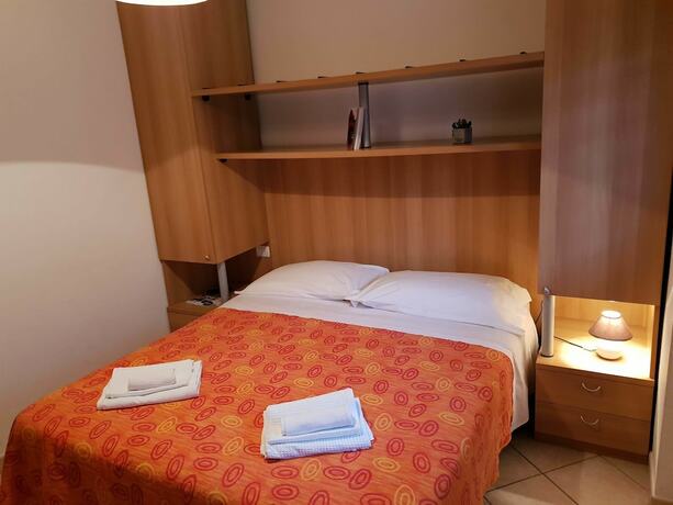 Imagen de la habitación del Casa-Albergo Tiroasegno. Foto 19