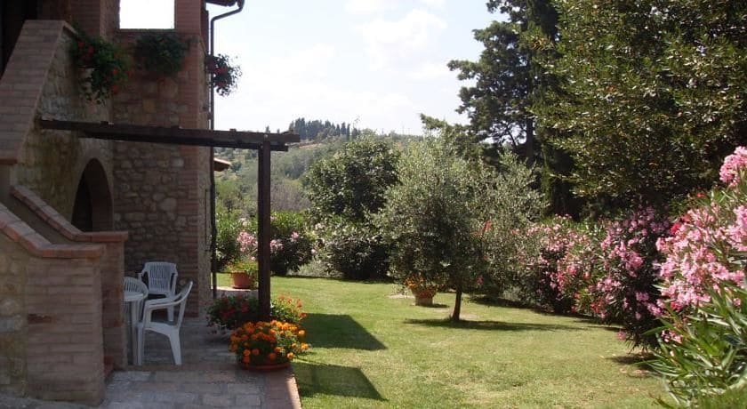 Imagen de los exteriores del Casale Giulia. Foto 13