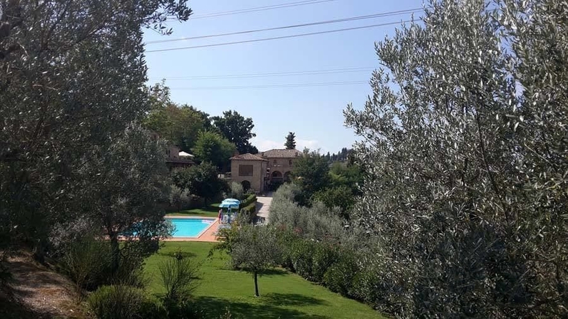 Imagen de los exteriores del Casale Giulia. Foto 15