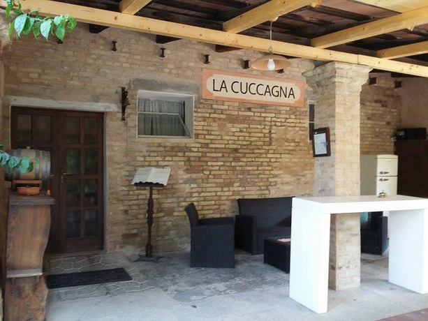 Imagen del bar/restaurante del Casale Valentini. Foto 5