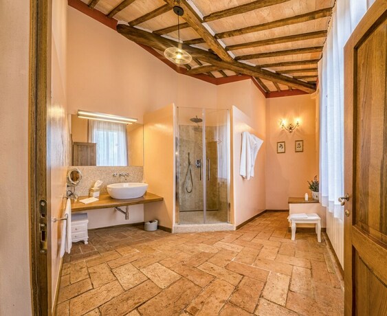 Imagen de la habitación del Casali Di Bibbiano. Foto 34
