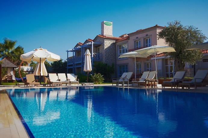 Imagen de la piscina del Casaoliva Hotel. Foto 20