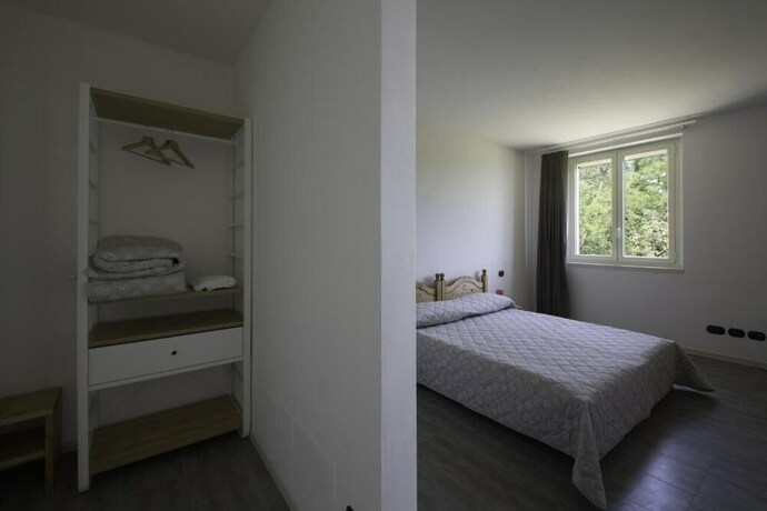 Imagen de la habitación del Cascina Monte Diviso. Foto 16