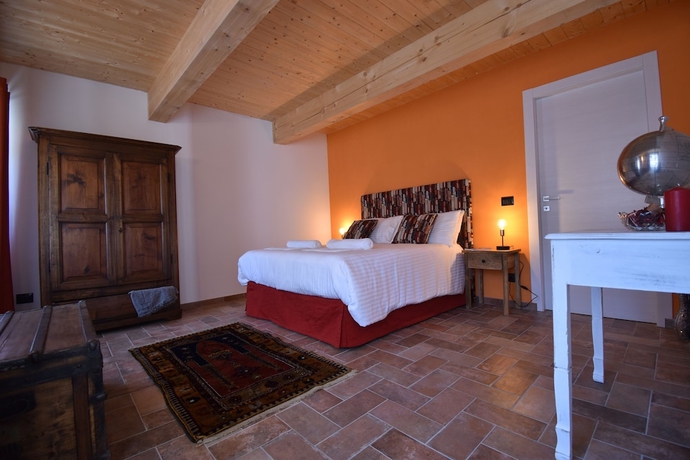 Imagen de la habitación del Cascina Tre Botti. Foto 11