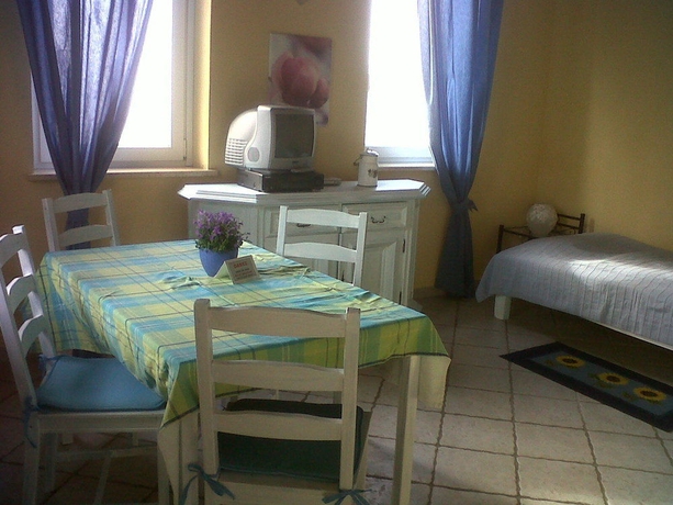 Imagen de los interiores del Cascina Vignole. Foto 6