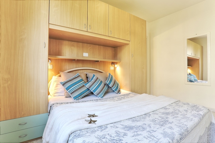 Imagen de la habitación del Case Sobrini. Foto 2