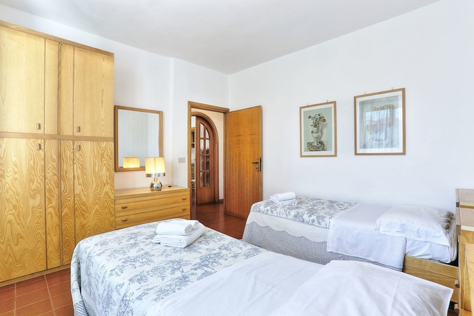 Imagen de la habitación del Case Sobrini. Foto 11