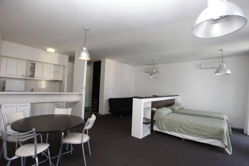 Imagen de la habitación del Caseros Park. Foto 22