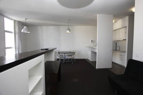 Imagen de la habitación del Caseros Park. Foto 27