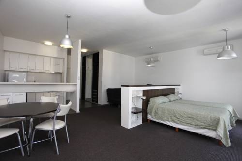 Imagen de la habitación del Caseros Park. Foto 30