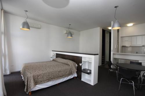 Imagen de la habitación del Caseros Park. Foto 33