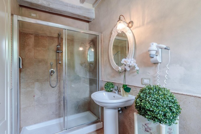 Imagen de la habitación del Casolare Dei Colli in Camaiore. Foto 8