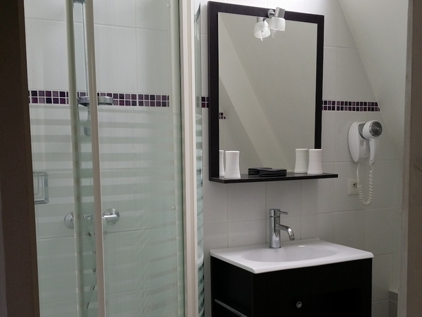 Imagen de la habitación del Castel Bayeux Guesthouse. Foto 6
