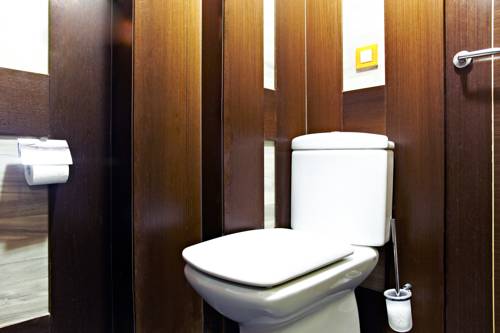 Imagen de la habitación del Castelldefels Suites. Foto 2