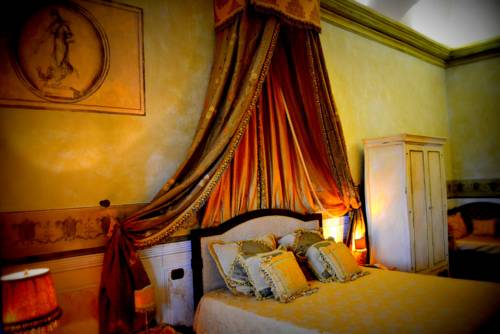 Imagen de la habitación del Castello Di Limatola. Foto 3