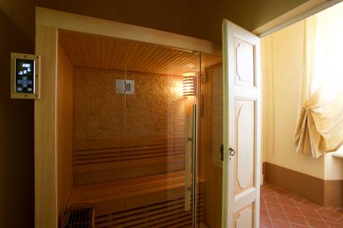 Imagen de la habitación del Castello Di Razzano, The Originals Relais (relais Du Silence). Foto 5