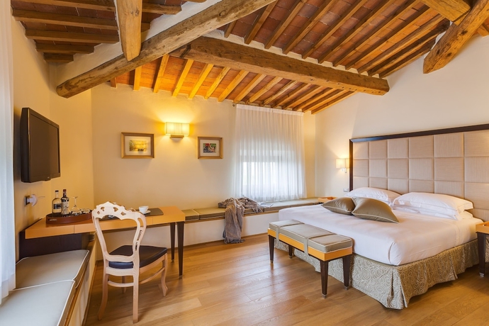 Imagen de la habitación del Castello La Leccia. Foto 13