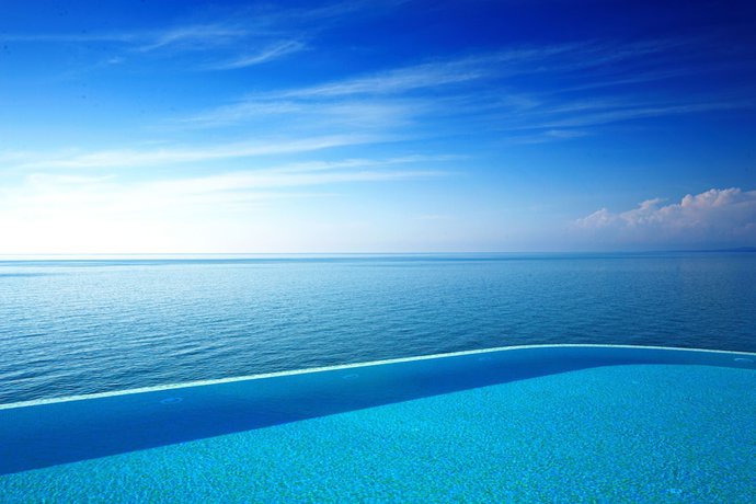 Imagen de la piscina del Castello Mare and Wellness Resort. Foto 16