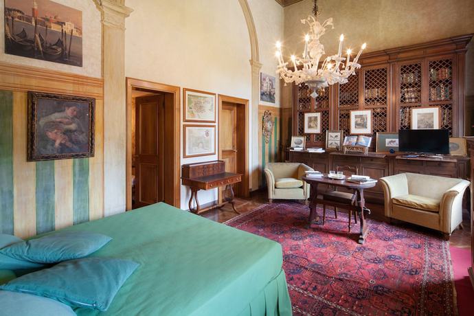 Imagen de la habitación del Castello di Roncade. Foto 2
