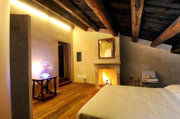 Imagen de la habitación del Castello di Semivicoli. Foto 9