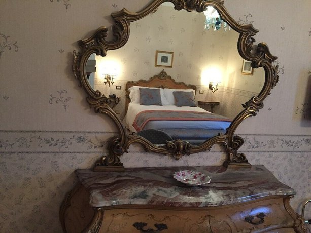 Imagen de la habitación del Castello di Spessa Golf and Wine Resort. Foto 12