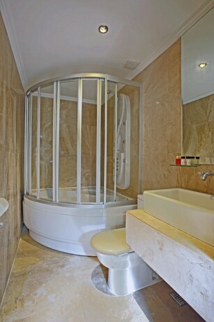 Imagen general del Castle Inn Boutique Hotel. Foto 9