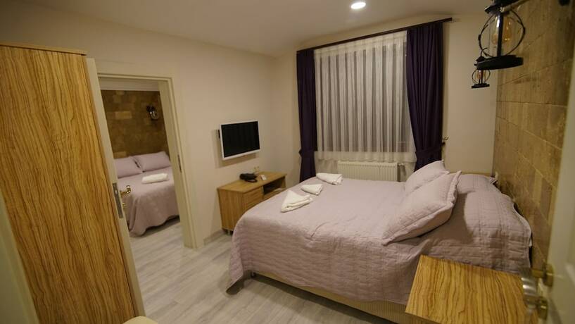 Imagen de la habitación del Castle Nolana Hotel and Horse Club. Foto 11