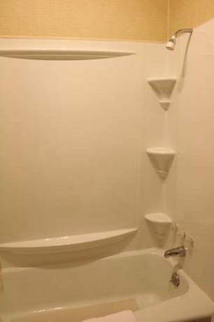 Imagen de la habitación del Castlewood Inn. Foto 5