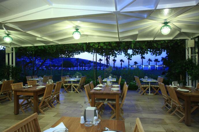 Imagen general del Catamaran Hotel. Foto 13