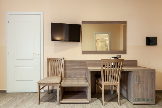 Imagen de la habitación del Catone Vatican Suites. Foto 6