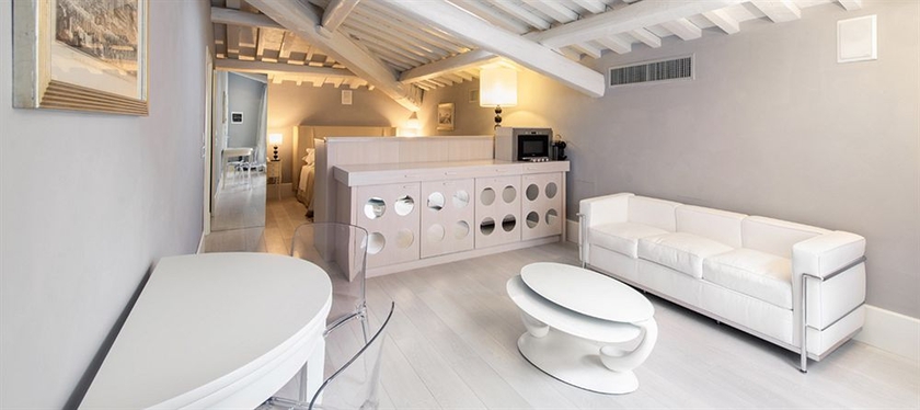 Imagen de los interiores del Cavalieri Palace Luxury Residences. Foto 5