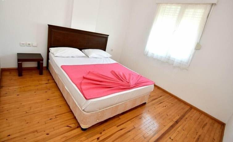 Imagen de la habitación del Cavdar Hotel. Foto 14