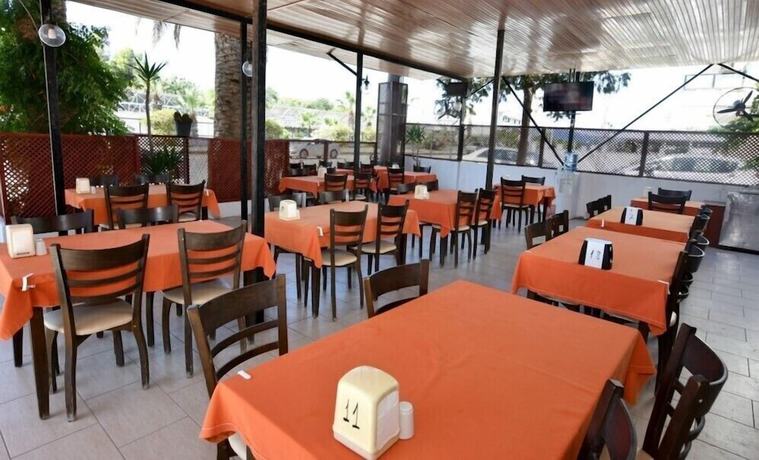 Imagen del bar/restaurante del Cavdar Hotel. Foto 5