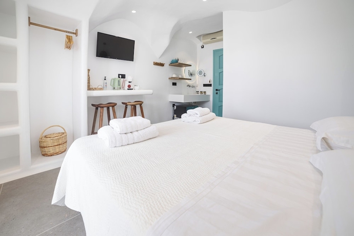 Imagen de la habitación del Cave Suites. Foto 11