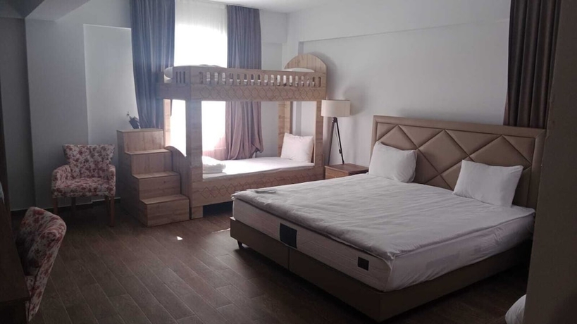 Imagen general del ÇAMBAŞI KAYAK VE DOĞA TESİSİ. Foto 1