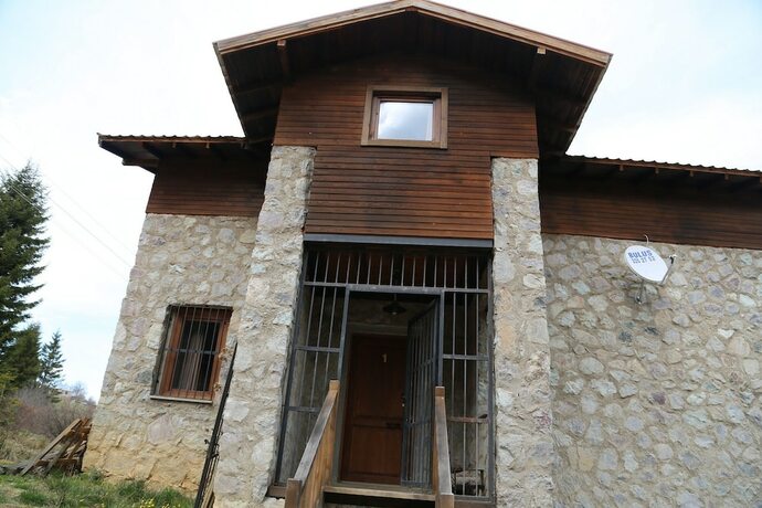 Imagen general del &Ccedil;ambaşı Armutalan Dağ Evleri. Foto 7