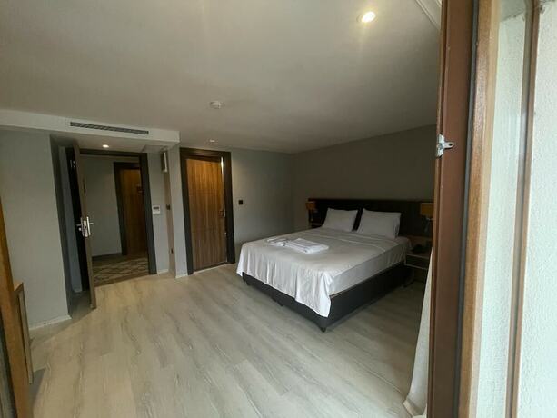 Imagen de la habitación del &Ccedil;amlıca Hotel, Ortahisar. Foto 15