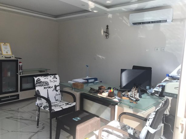 Imagen de los interiores del &Ccedil;eşme holiday homes. Foto 19