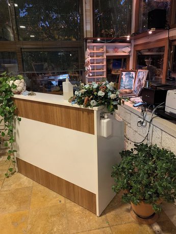 Imagen de los interiores del &Ccedil;eşmekeş Hotel. Foto 20