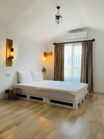Imagen de la habitación del &Ccedil;ıralı Marina Loft Hotel. Foto 13