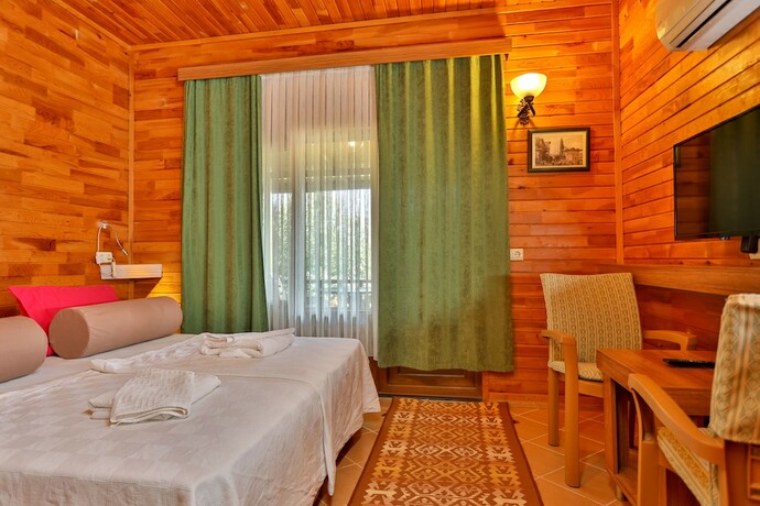 Imagen de la habitación del &Ccedil;ıralı Orange Motel. Foto 16