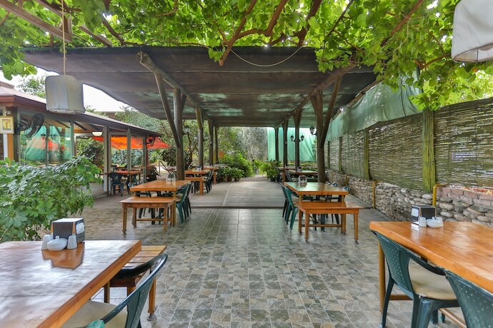 Imagen general del &Ccedil;ıralı Orange Motel. Foto 12