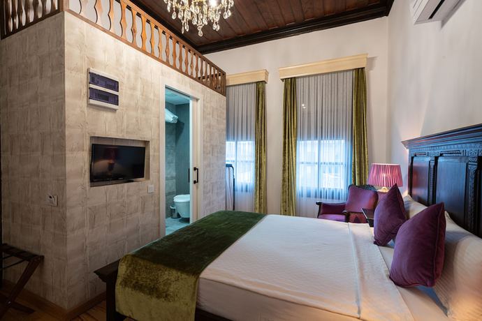 Imagen de la habitación del Cedrus Hotel. Foto 14