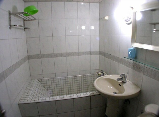 Imagen de la habitación del Celebrity Hotspring Hotel. Foto 2