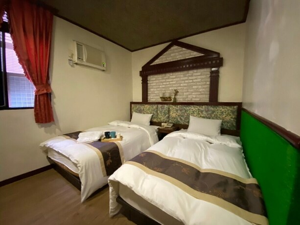 Imagen de la habitación del Celebrity Hotspring Hotel. Foto 7